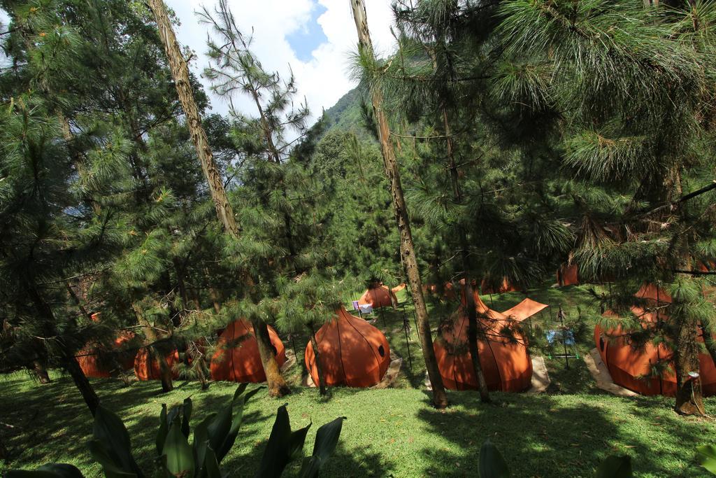 The Lodge Maribaya Cikareumbi Extérieur photo